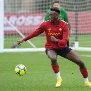 大发娱乐平台-包含波尔图黄金邓科破罗马倒计时圆领冠史的词条
