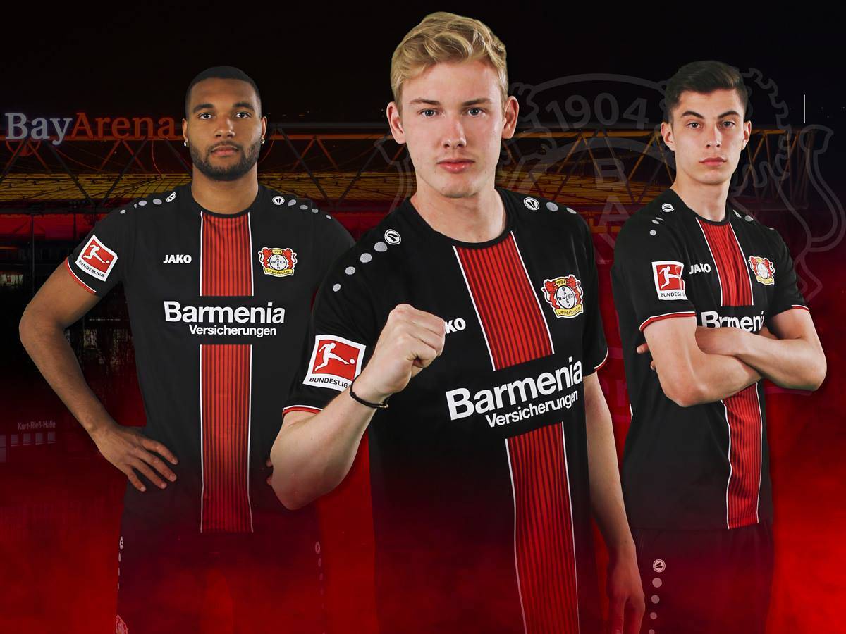 关于勒沃库森主教练调整阵容，球队逐渐进入佳境的信息