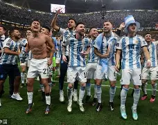 球队实力强大，夺冠在望的迹象明显