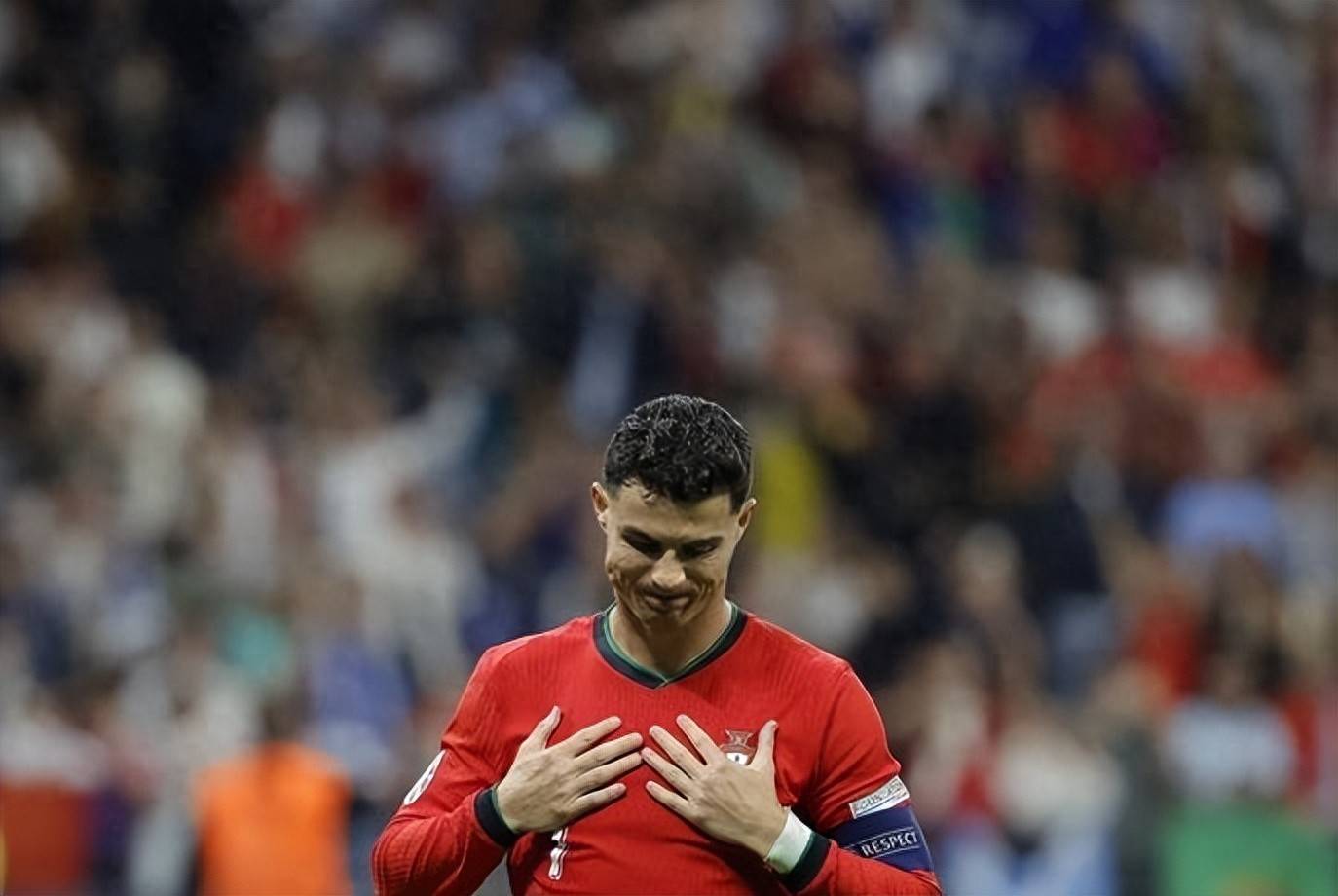 波兰队意外惨败，欧国联之旅终结在八强的简单介绍