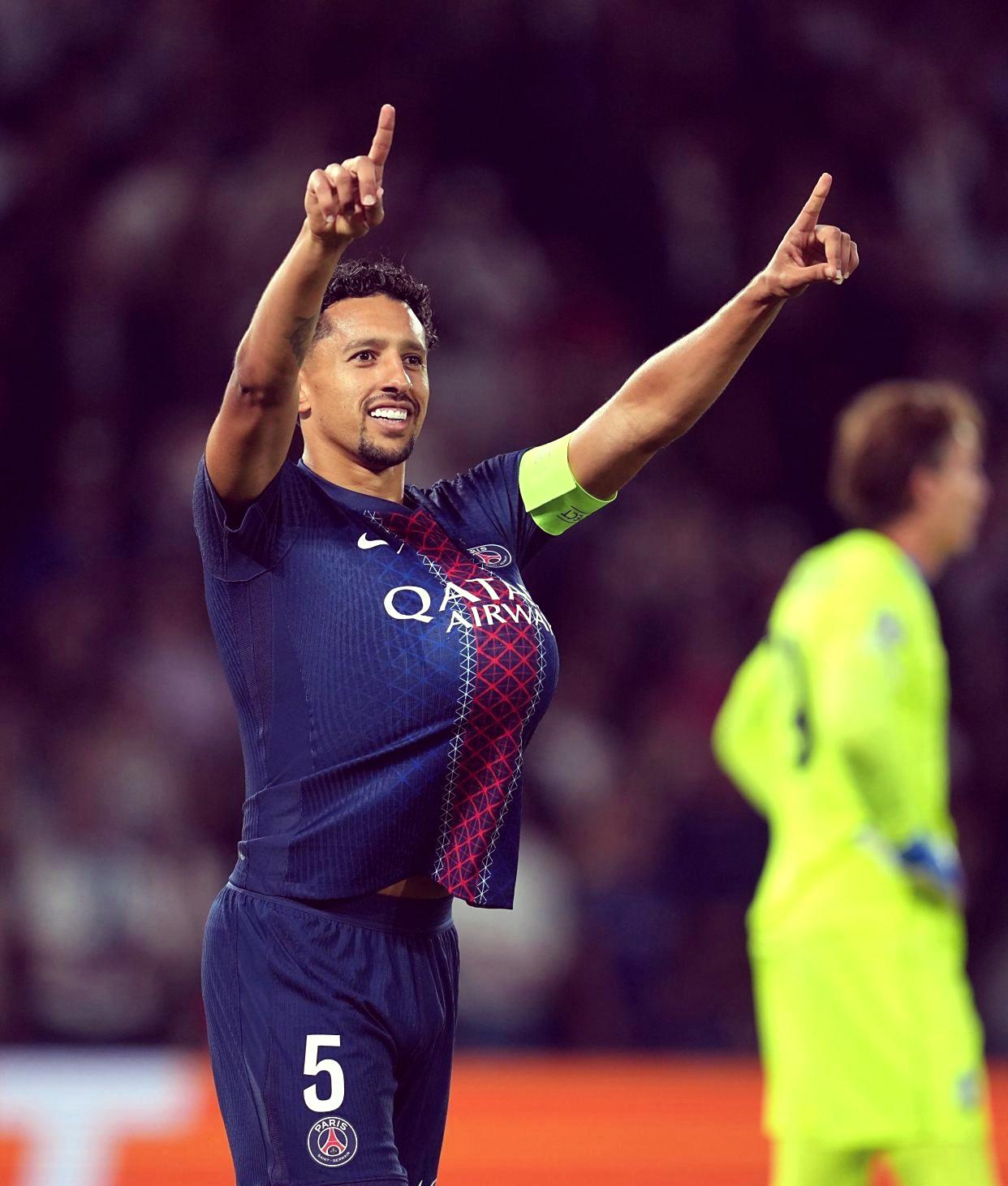 欧冠对决阿贾克斯与巴黎,进球大战激烈展开(欧冠对决阿贾克斯与巴黎,进球大战激烈展开视频) 欧冠对决阿贾克斯与巴黎,进球大战激烈展开(欧冠对决阿贾克斯与巴黎,进球大战激烈展开视频)