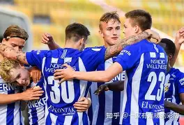 前往萨尔普斯堡与川崎前锋的足球比赛