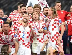 捷克队夺得关键胜利，崭露头角晋级，实力逐渐被认可