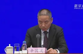 包含苏宁客场逆转，继续保持不败势头的词条