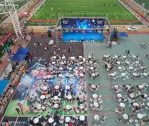 精彩足球对决吸引了众多球迷热情关注的简单介绍 精彩足球对决吸引了众多球迷热情关注的简单介绍