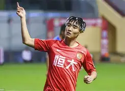 包含韦世豪梅开二度,广州富力主场大胜的词条 包含韦世豪梅开二度,广州富力主场大胜的词条